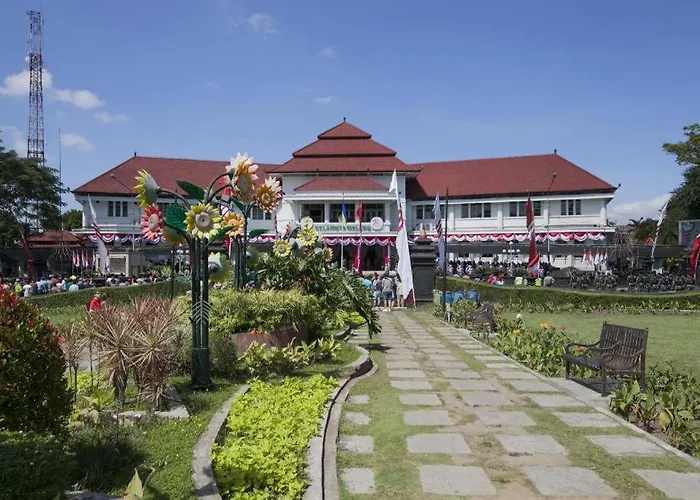 Oyo 3956 Hotel Palem 2 Syariah Malang